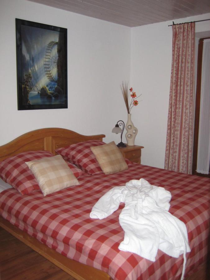 יאכנאו Landhotel Zum Staffelwirt מראה חיצוני תמונה